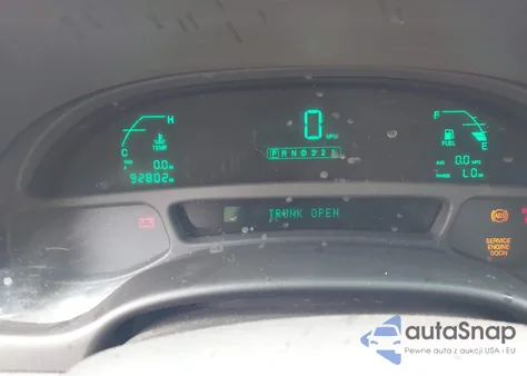 2003 Cadillac Deville Standard z USA, uszkodzony, nr VIN 1G6KD54Y83U130019